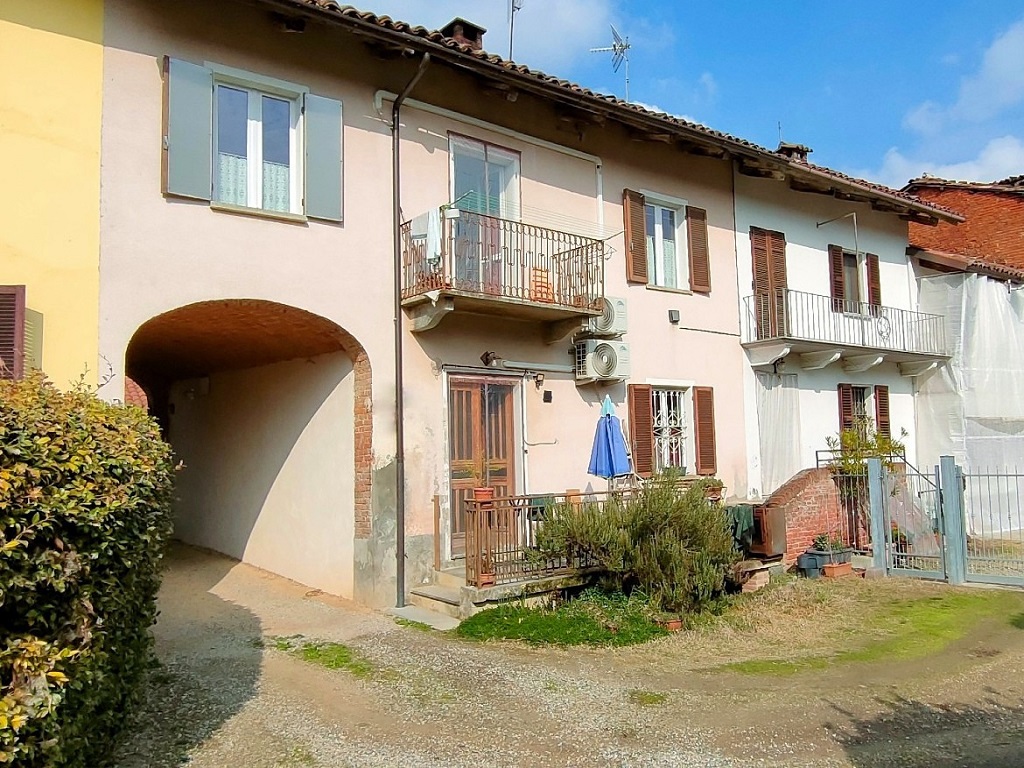 Terratetto in centro di Tigliole d'Asti
